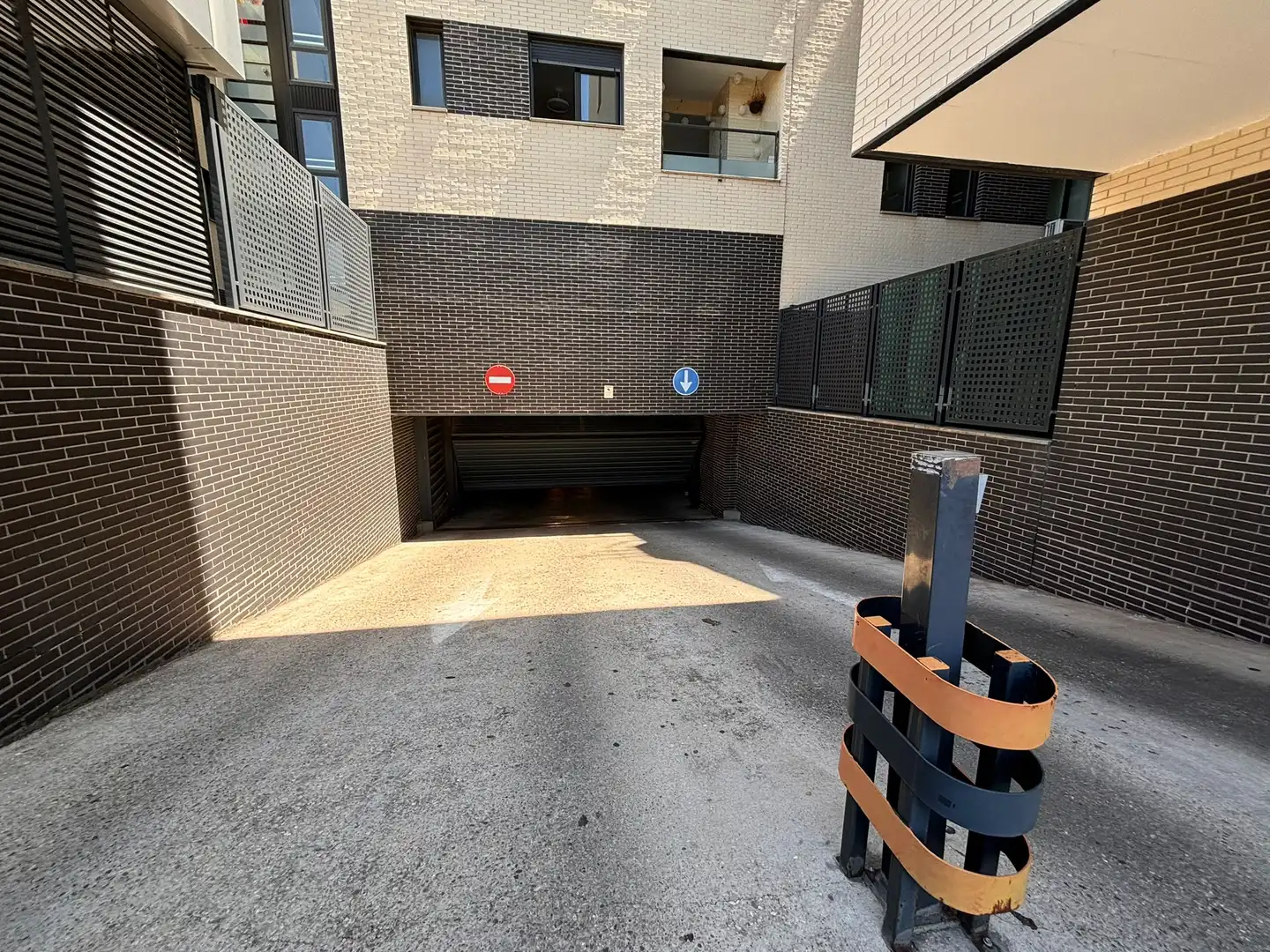 Parking of Garage for rent in Rivas-Vaciamadrid