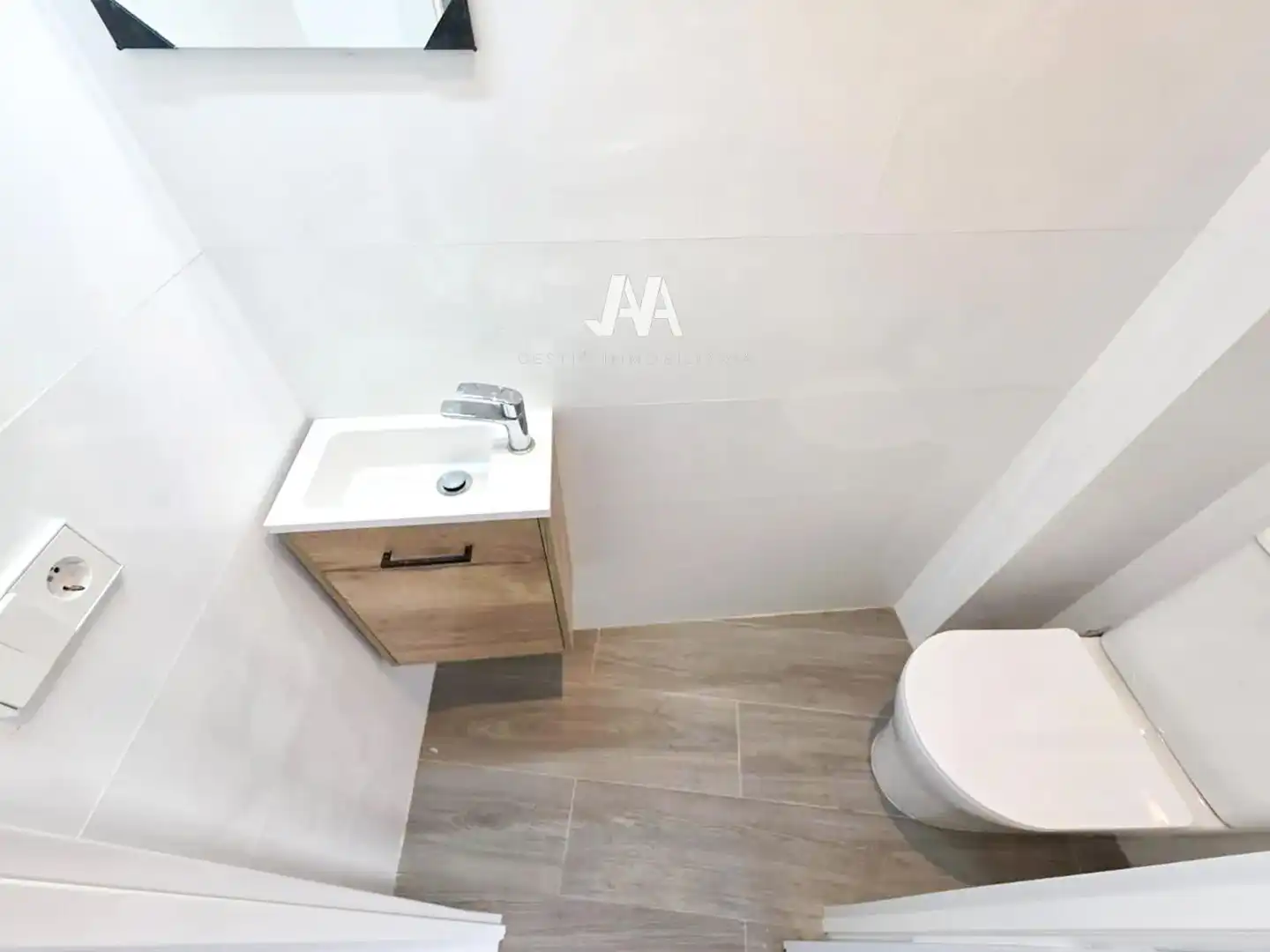 Baño de Dúplex en venta en Igualada con Calefacción, Terraza y Horno