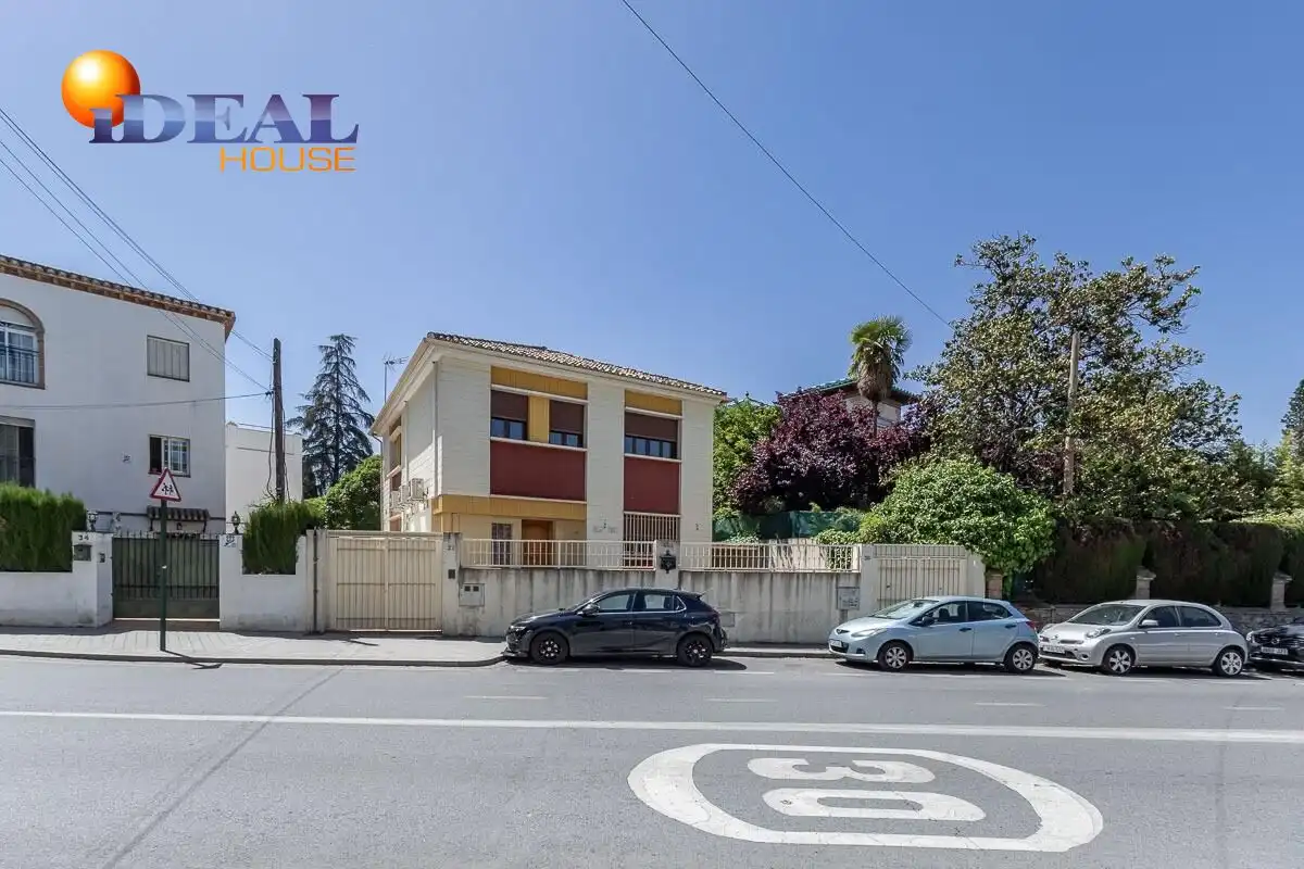 Villa con giardino in vendita a BAJO DE HUETOR