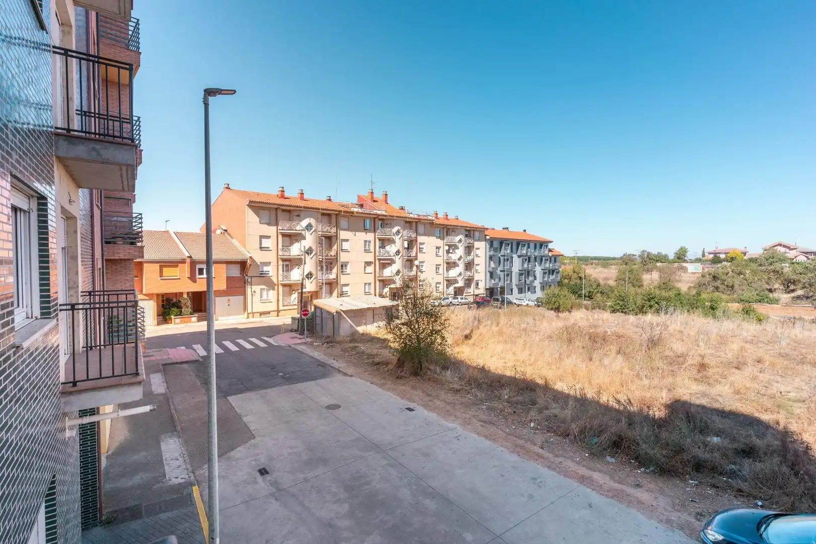Außenansicht von Wohnung zum Verkauf in Valencia de Don Juan mit Heizung