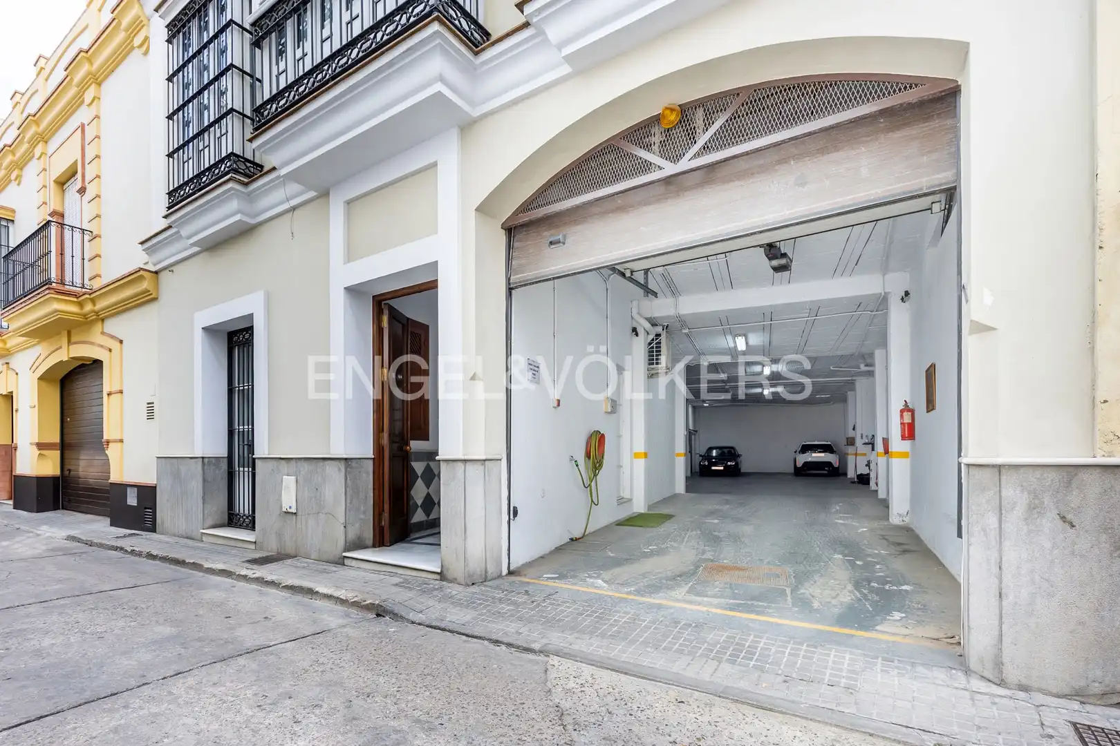 Exterior view of Houses for sale in Sanlúcar de Barrameda  with Air Conditioner, Heating and Private garden