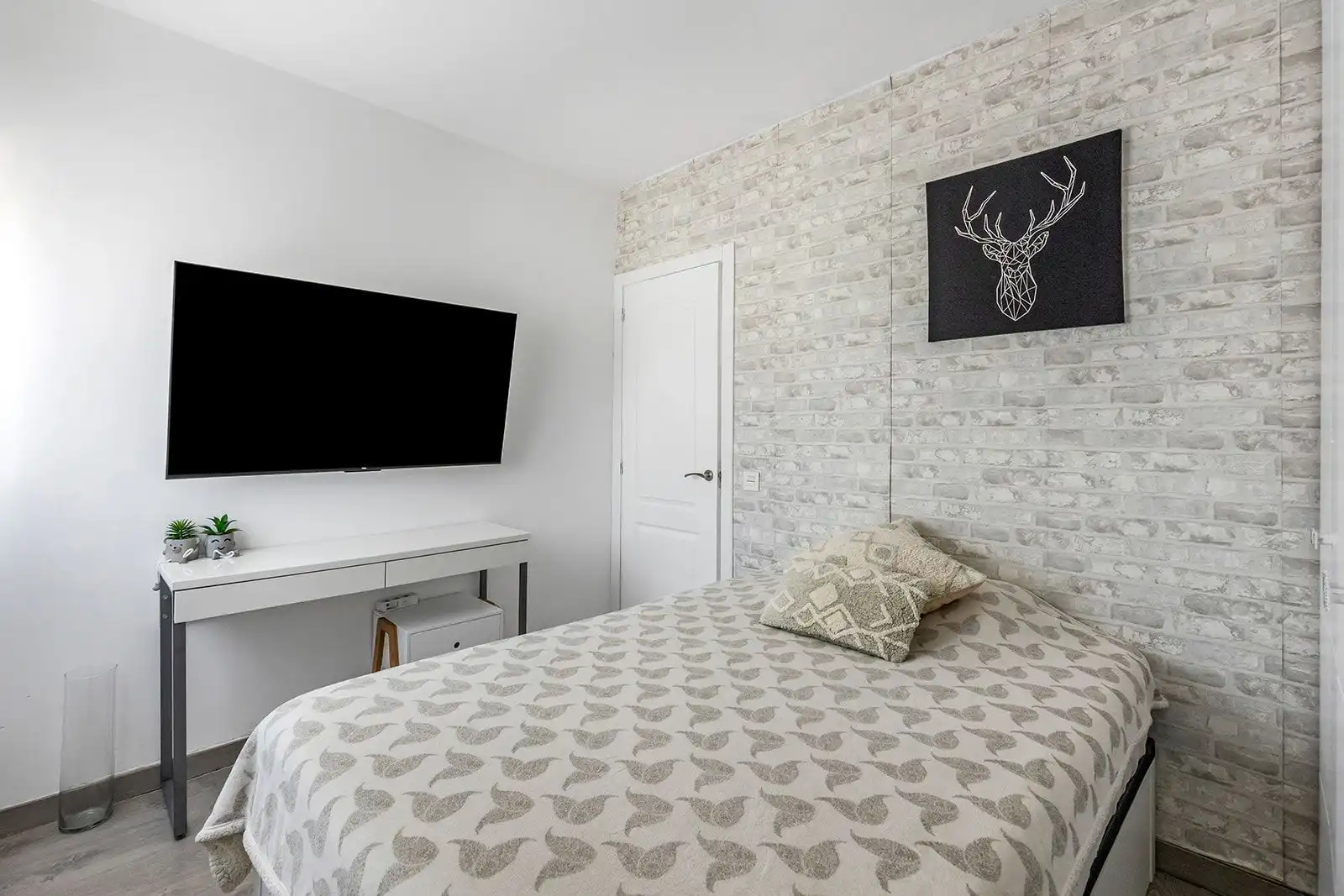Bedroom of Attic for sale in Orihuela  with Air Conditioner, Terrace and Furnished