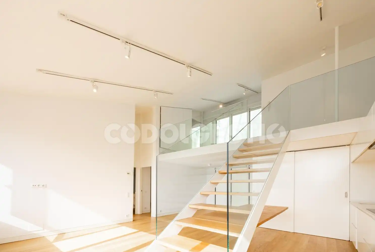 Flat for sale in Vic