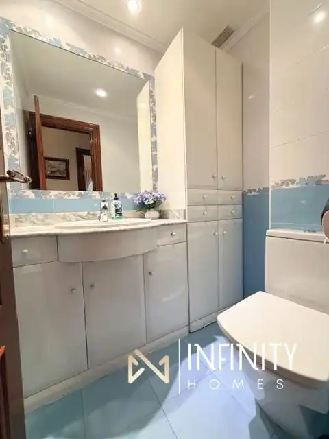 Baño de Piso de alquiler en Barakaldo  con Calefacción