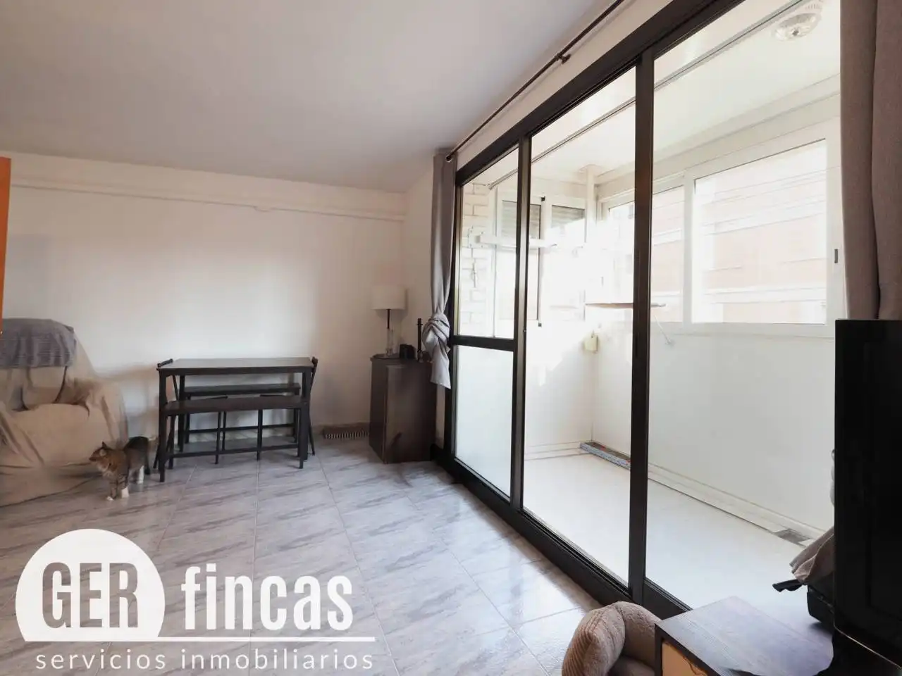 Bedroom of Flat for sale in Sud