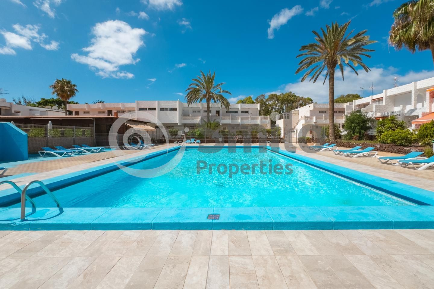 Swimming pool of Planta baja for sale in Arona  with Terrace, Furnished and Community pool