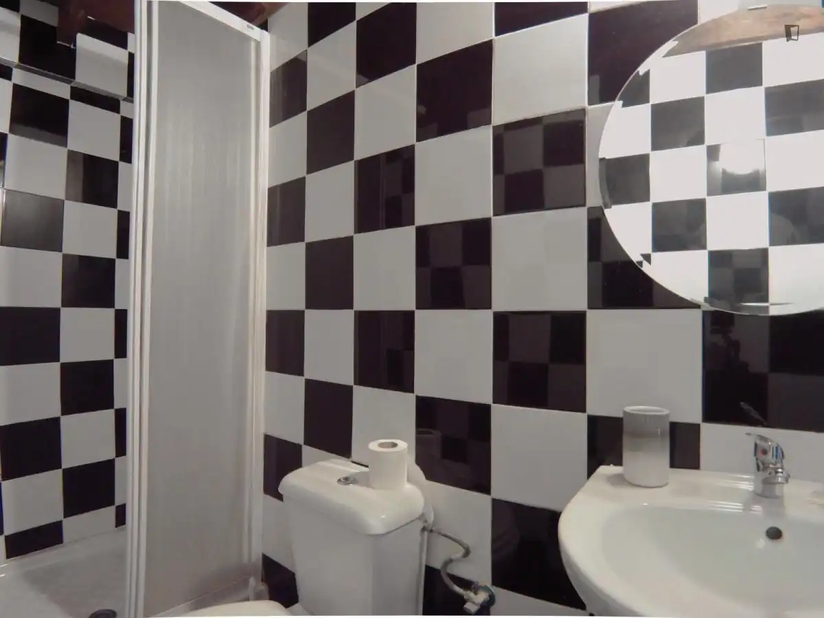 Estudi de lloguer a Valdeacederas