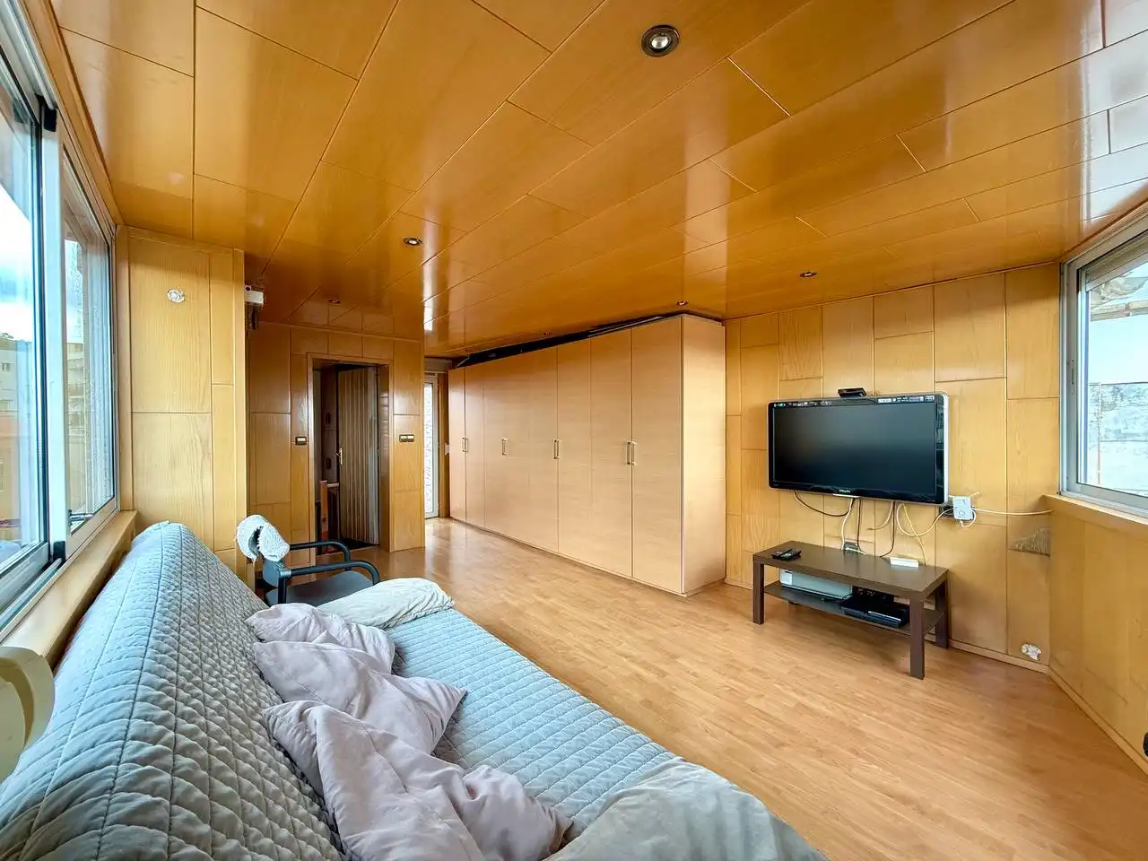 Sala de estar de Dúplex en venta en Barcelona con Aire acondicionado, Calefacción y Parquet
