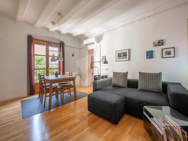 Flat with balcony for sale in Ciutat Vella