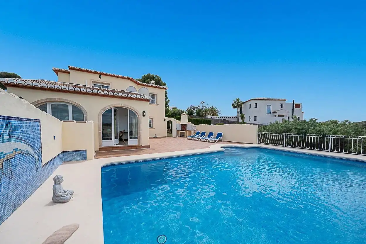 Swimming pool of Houses for sale in Jávea / Xàbia  with Air Conditioner, Heating and Private garden
