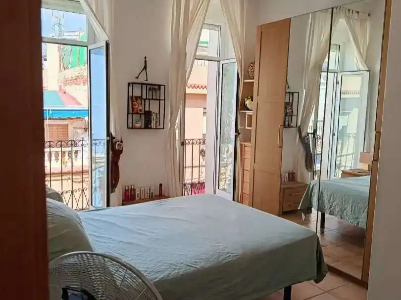 Penthouse with terrace for sale in Centro