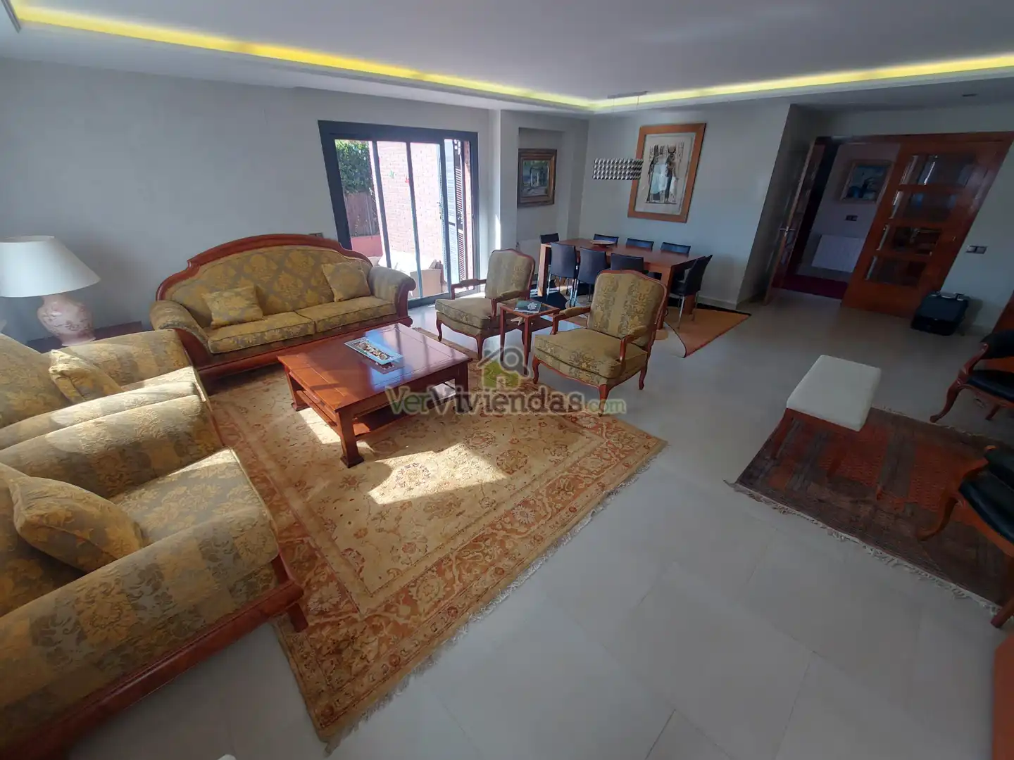 Sala d'estar de Casa o xalet en venda en Begues amb Aire condicionat, Calefacció i Jardí privat