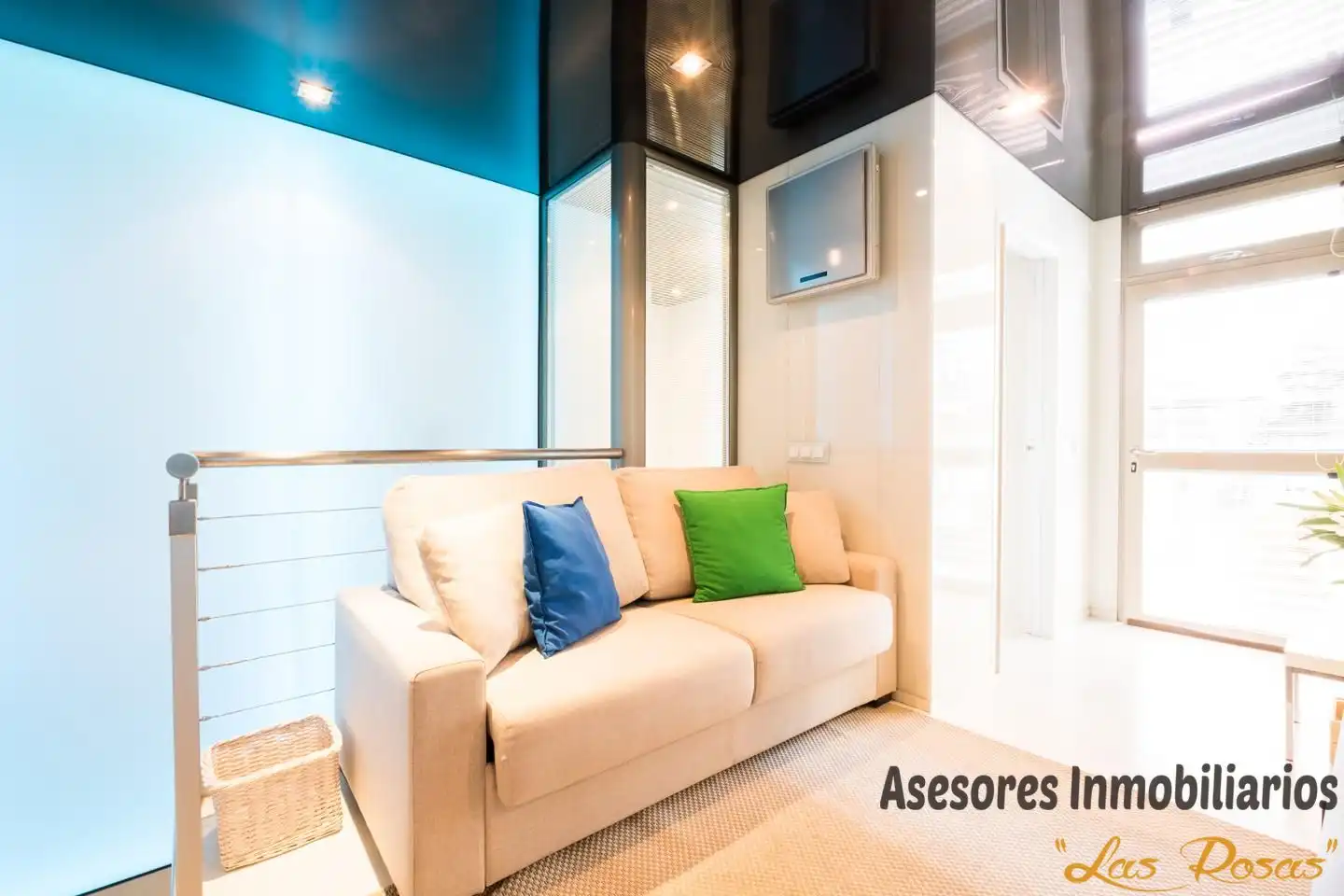 Ground floor for sale in Madrid  with Air Conditioner and Heating