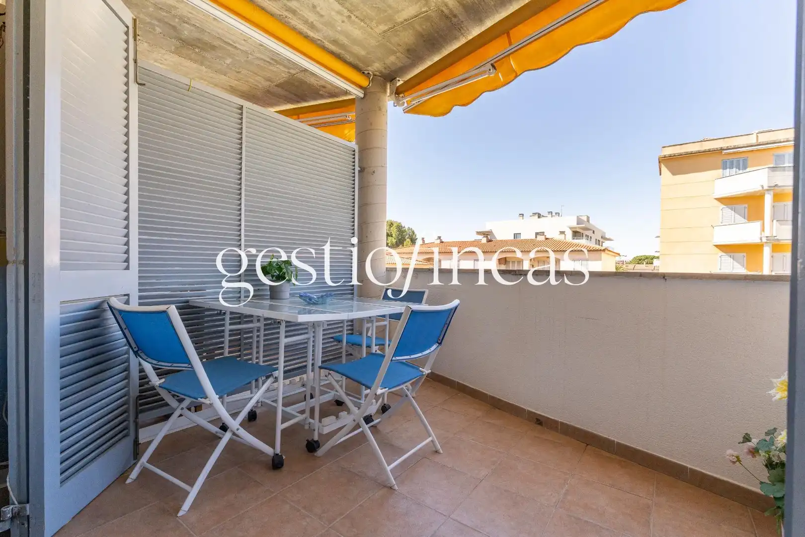 Terrasse von Wohnungen zum Verkauf in Cambrils mit Klimaanlage, Heizung und Terrasse