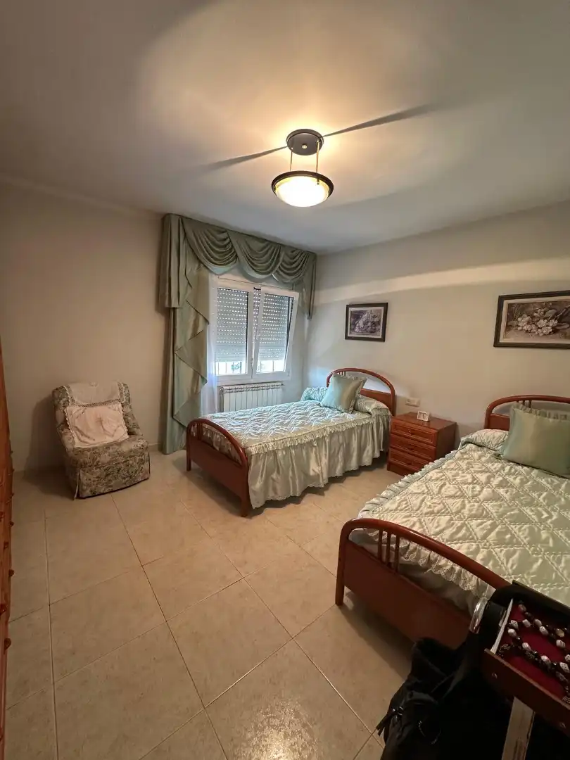 Habitación de Piso en venta en Manresa con Calefacción, Terraza y Horno