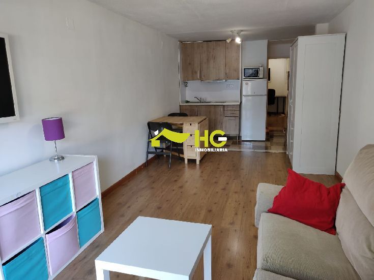 Dormitori de Apartament de lloguer en Villaviciosa de Odón amb Aire condicionat, Calefacció i Moblat