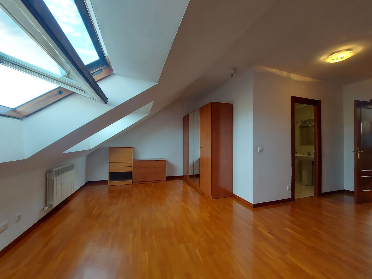 Dormitori de Pis en venda en Villamediana de Iregua amb Calefacció, Parquet i Traster