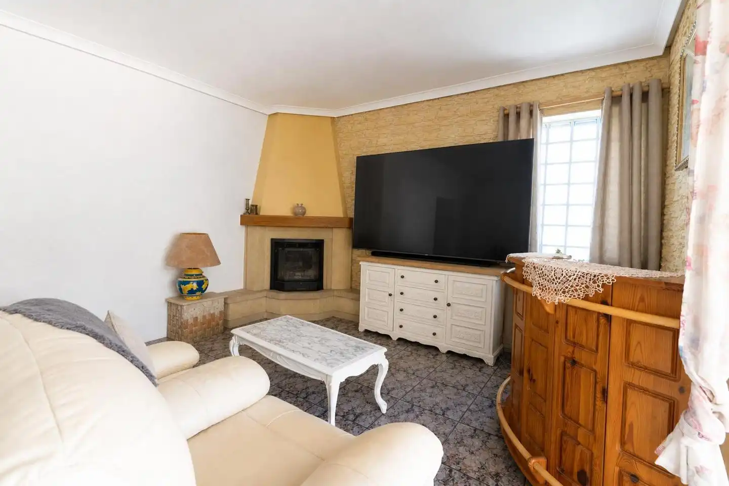 Living room of Houses for sale in Elche / Elx  with Air Conditioner, Private garden and Terrace