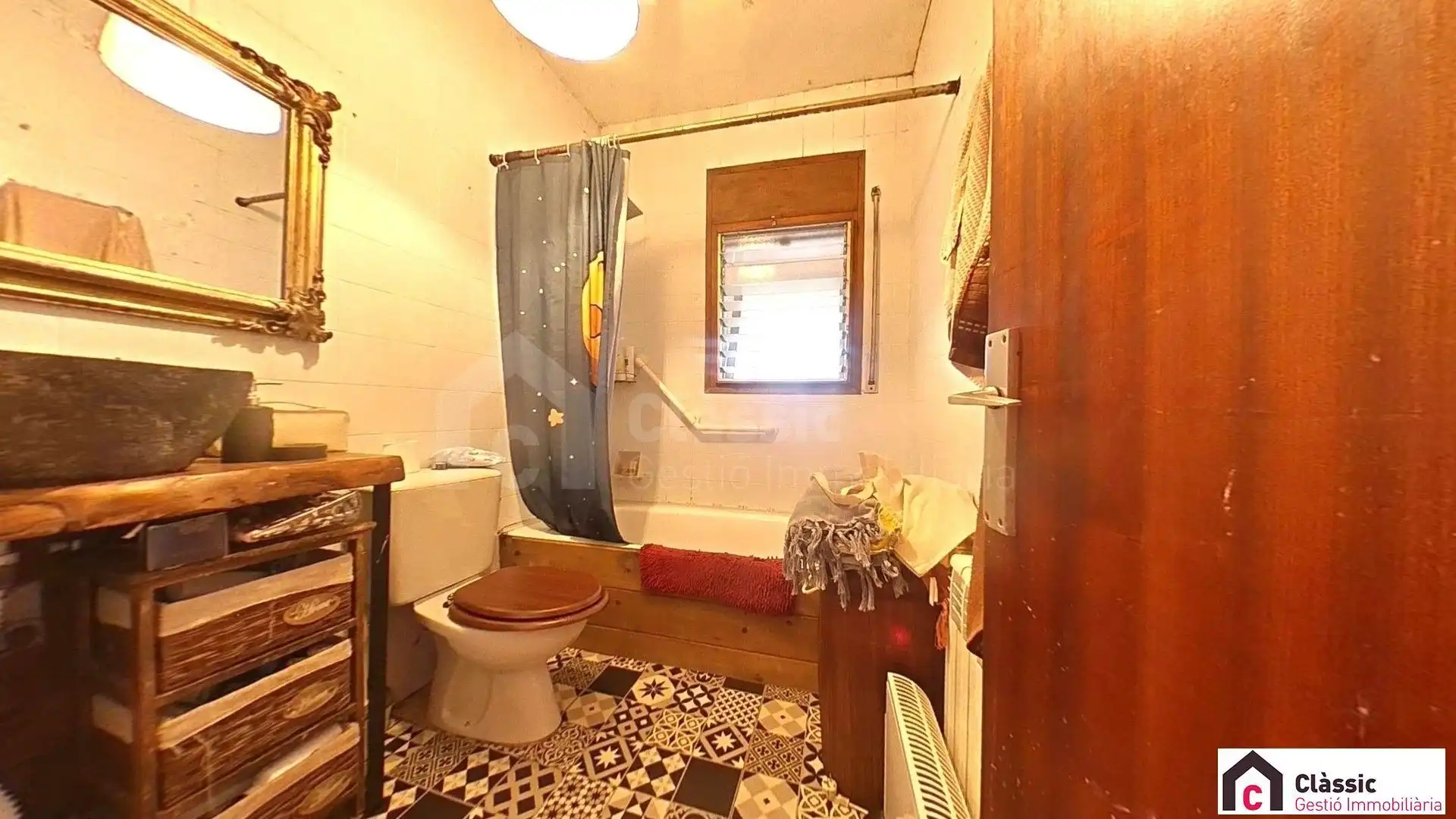 Bany de Casa o xalet en venda en Riells i Viabrea amb Calefacció, Jardí privat i Traster