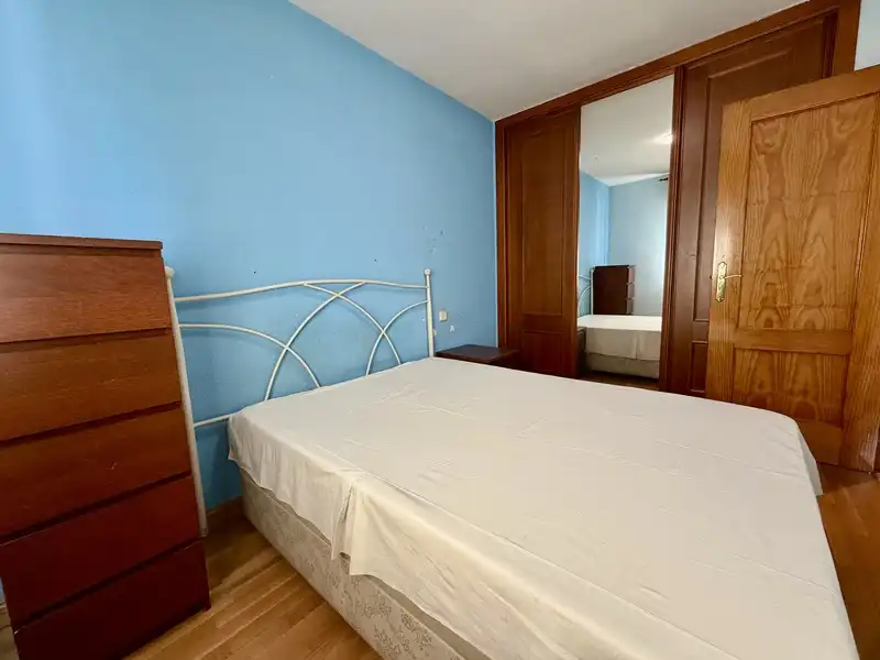 Habitación de Piso en venta en Madrid con Aire acondicionado, Calefacción y Jardín privado