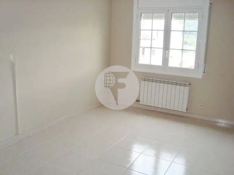 Schlafzimmer von Einfamilien-Reihenhaus zum Verkauf in Llinars del Vallès mit Heizung