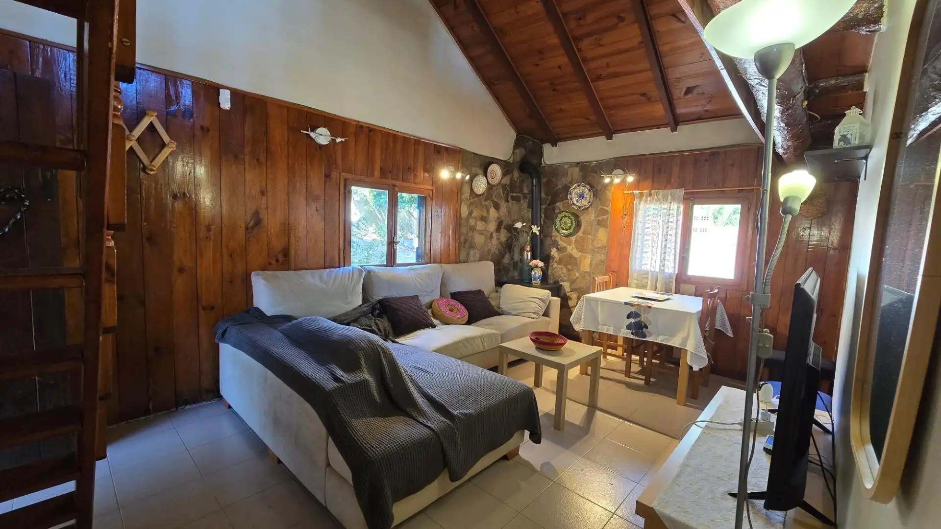 Sala de estar de Casa o chalet en venta en La Torre de Claramunt con Jardín privado y Terraza