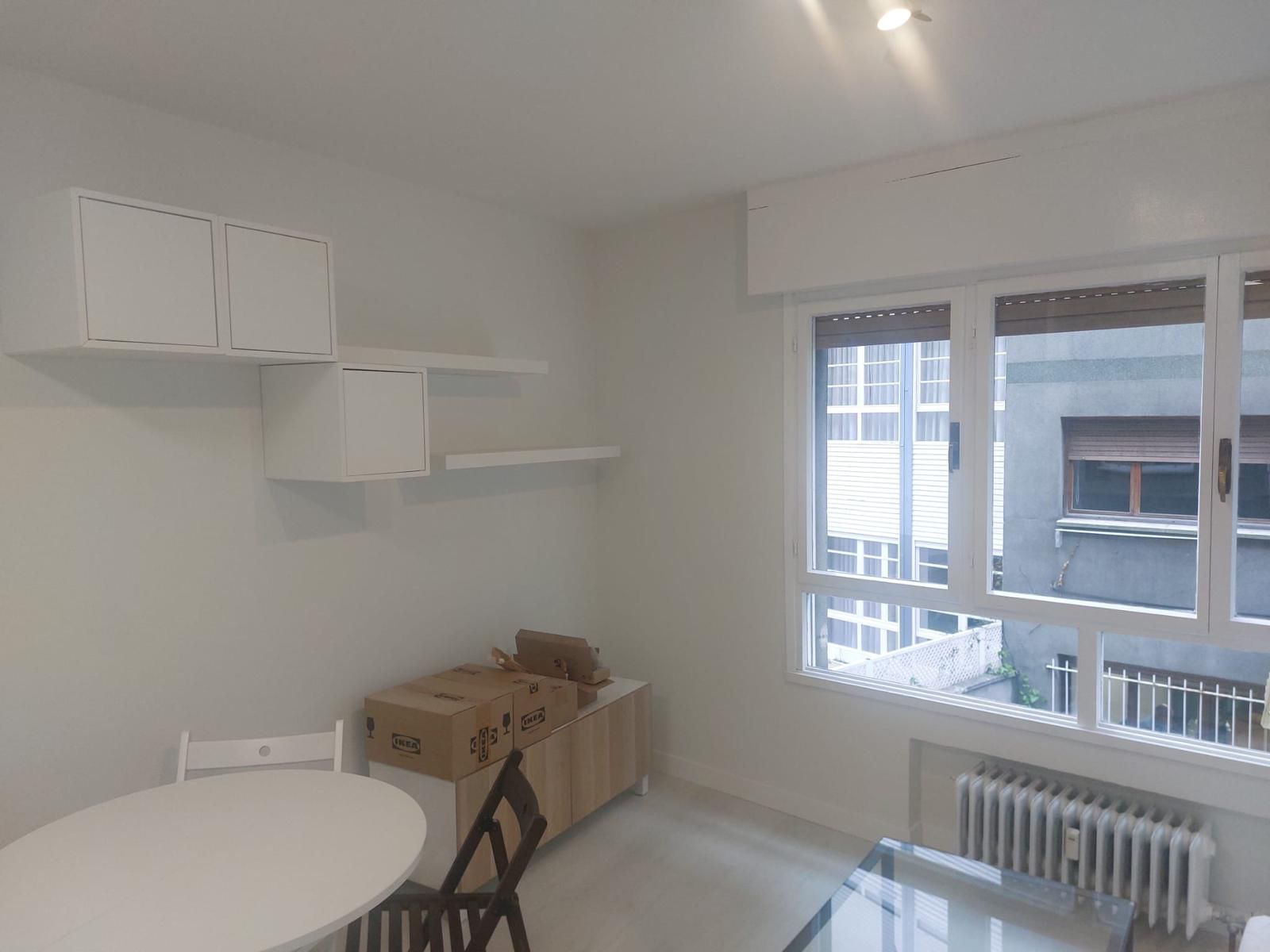 Apartamento de alquiler en Calle Campoamor, Salesas - Foncalada - Campoamor, Centro - Casco Histórico