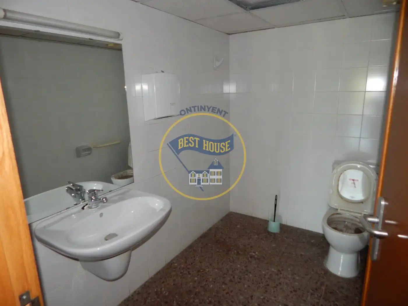 Business premises for sale in Sant Josep - Zona Hospital, imagen 27