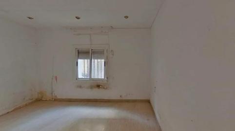 Photo 5 of Planta baja for sale in Carrer Pintor Rosales, Llefià, Badalona