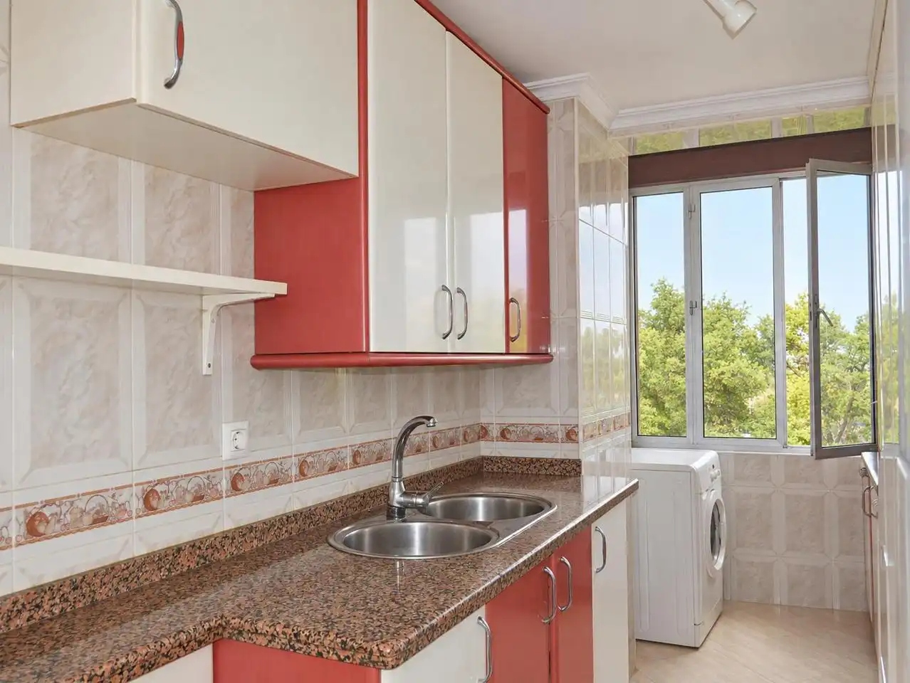 Kitchen of Flat for sale in Triana