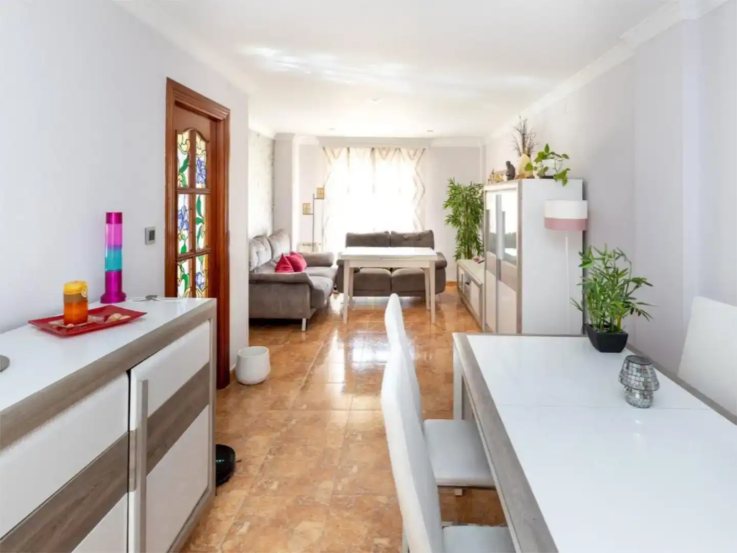 Sala d'estar de Casa adosada en venda en Armilla amb Aire condicionat i Traster