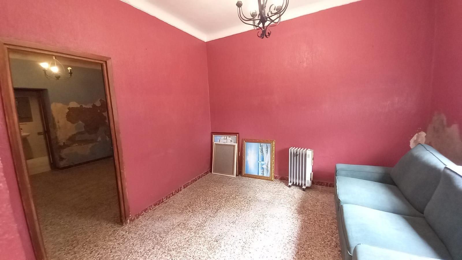 Sala d'estar de Casa adosada en venda en Jerez de la Frontera