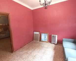 Sala d'estar de Casa adosada en venda en Jerez de la Frontera