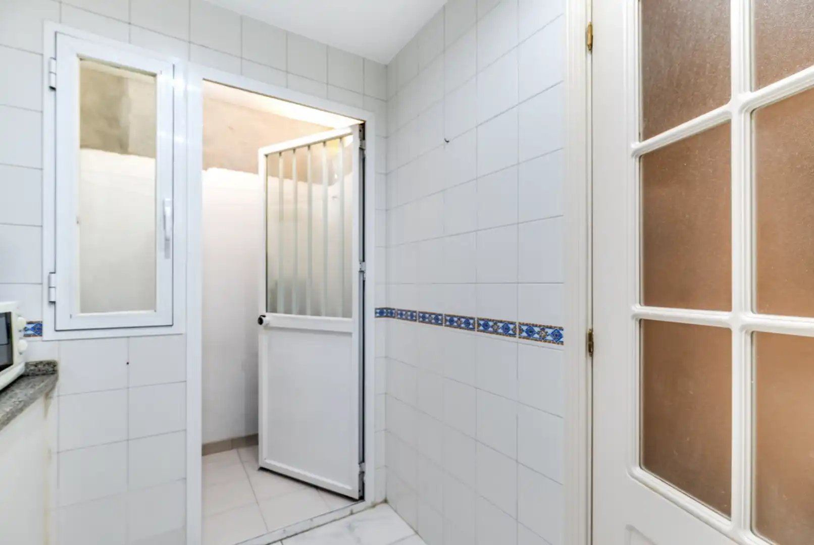 Baño de Apartamento en venta en Estepona con Aire acondicionado, Calefacción y Terraza