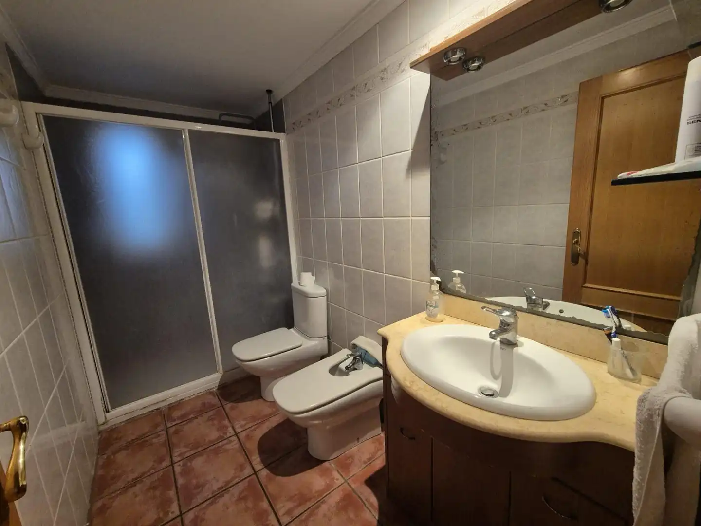 Bathroom of Detached homes for sale in Oliva  with Air Conditioner, Heating and Private garden