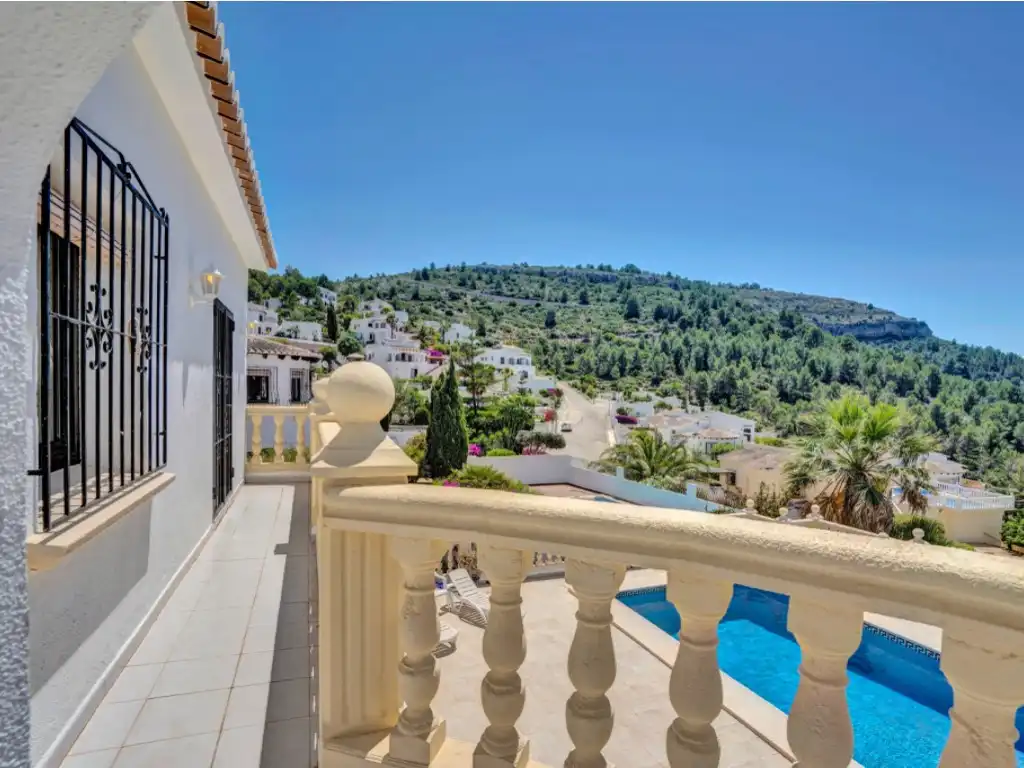 Vista exterior de Casa o xalet en venda en Murla amb Aire condicionat, Calefacció i Jardí privat