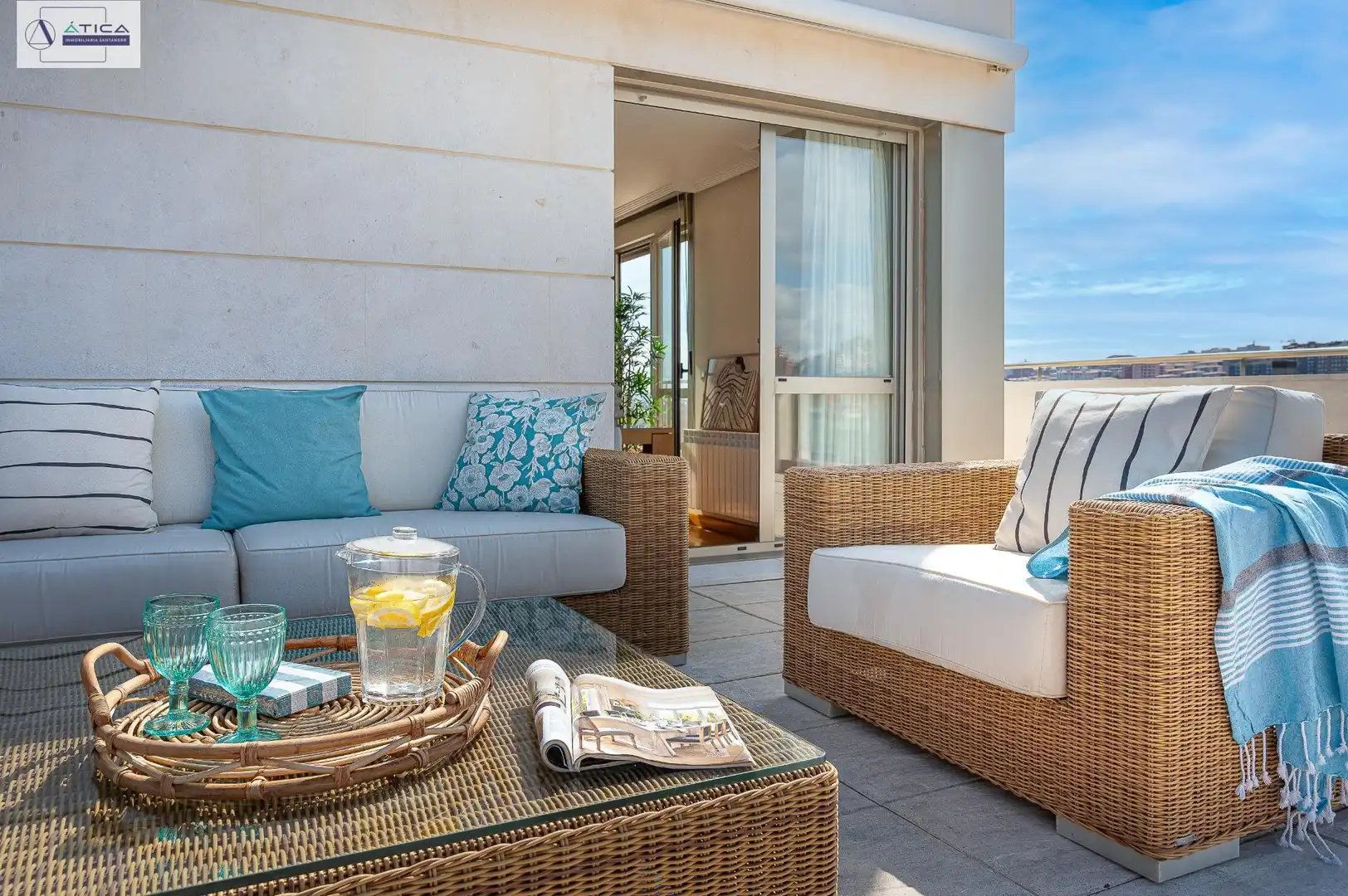 Terrasse von Dachboden zum Verkauf in Santander mit Heizung, Privatgarten und Parkett