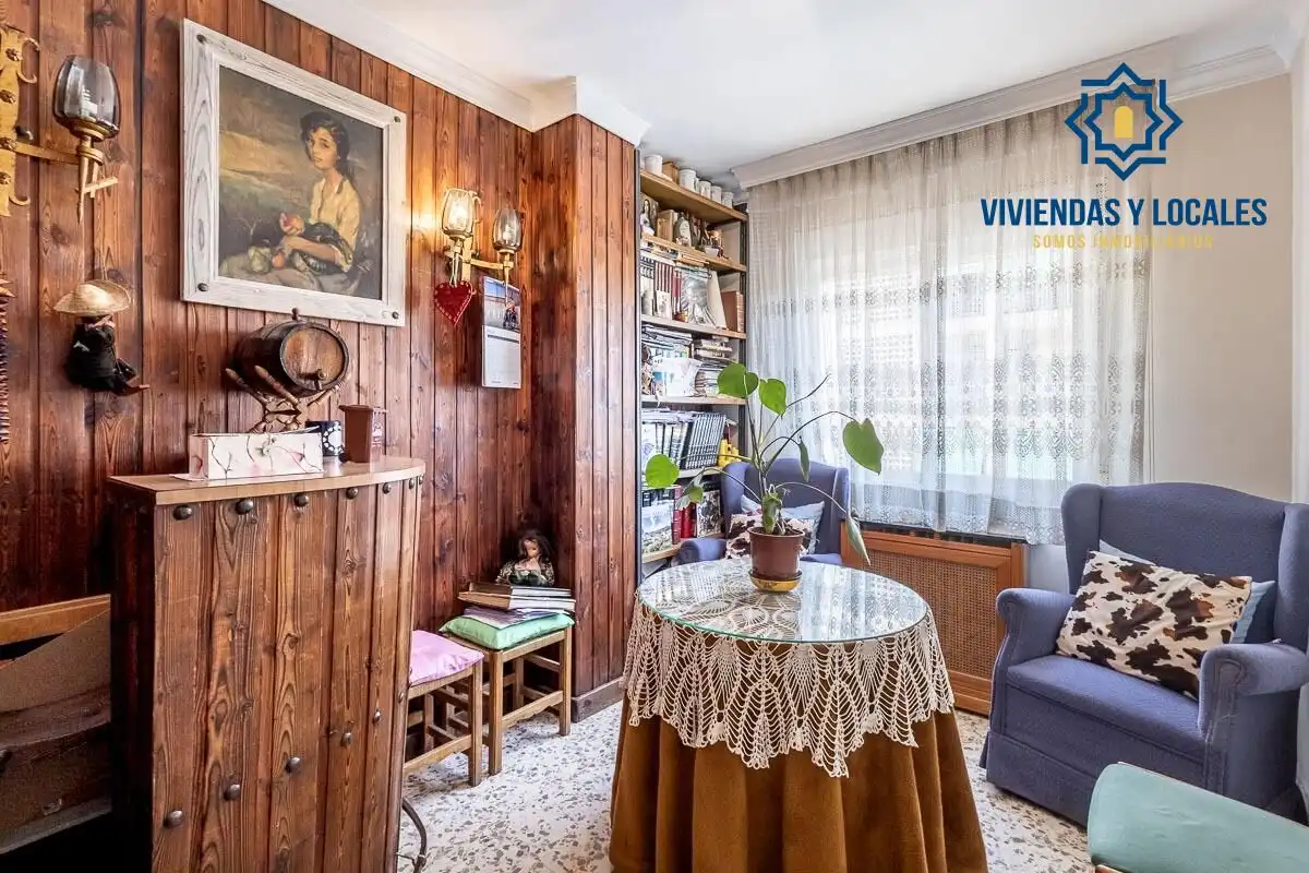Living room of Flat for sale in Granada  with Heating and Terrace