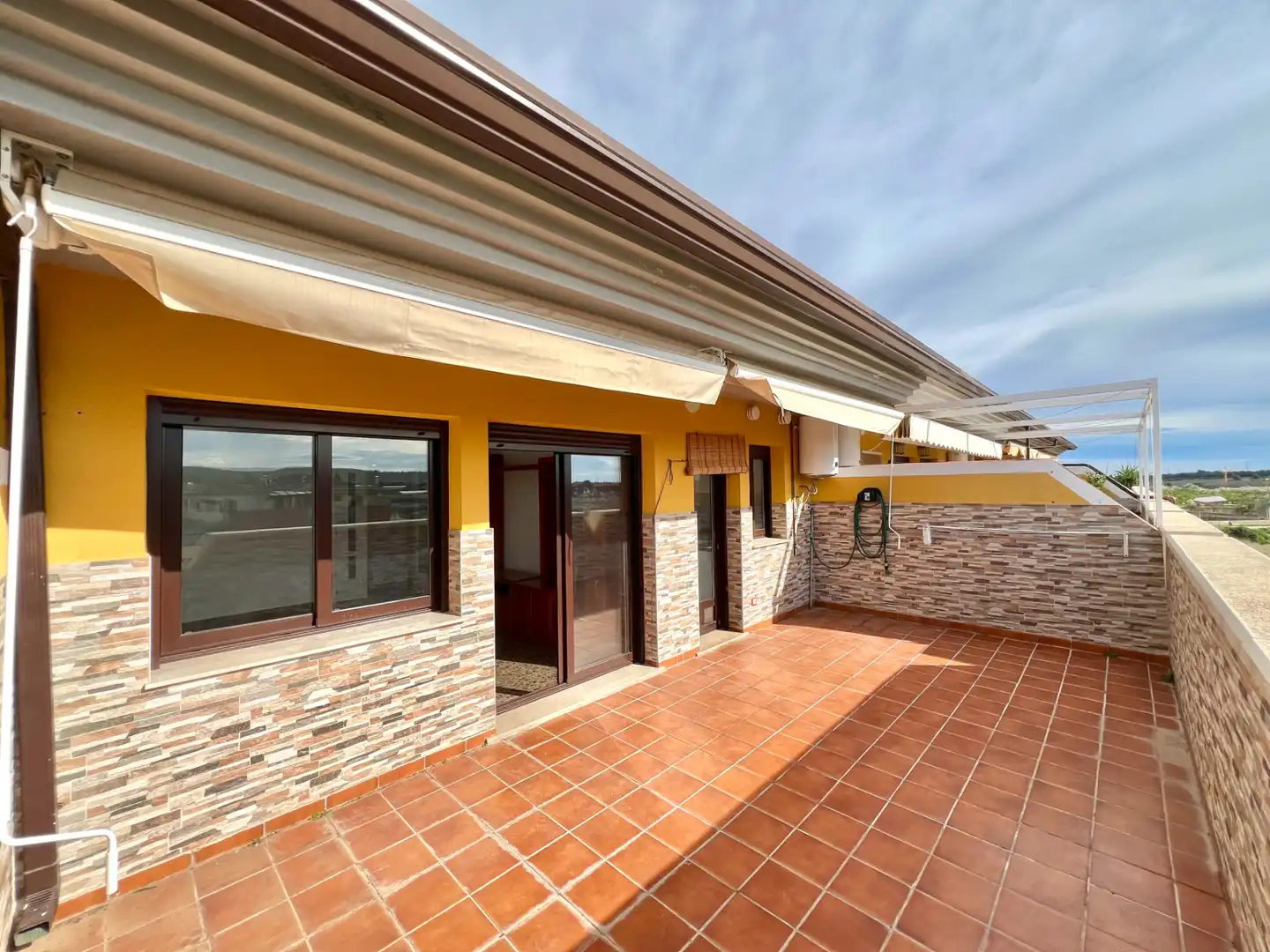Terraza de Dúplex en venta en Chiva con Terraza