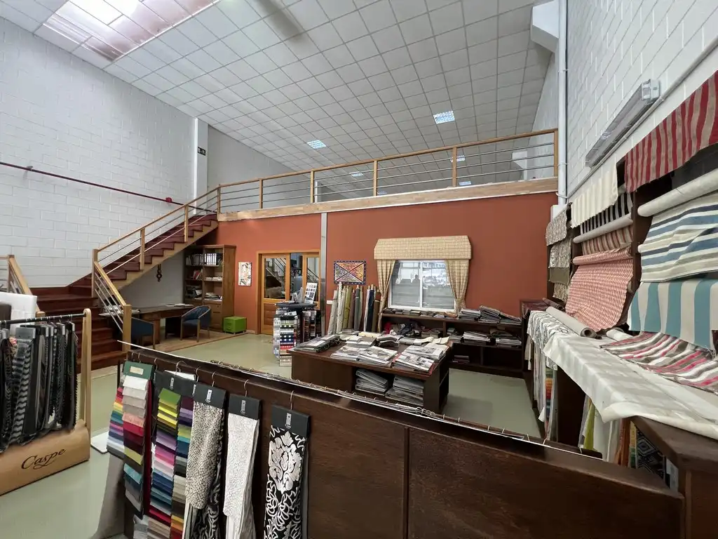 Nave industrial de alquiler en Ames