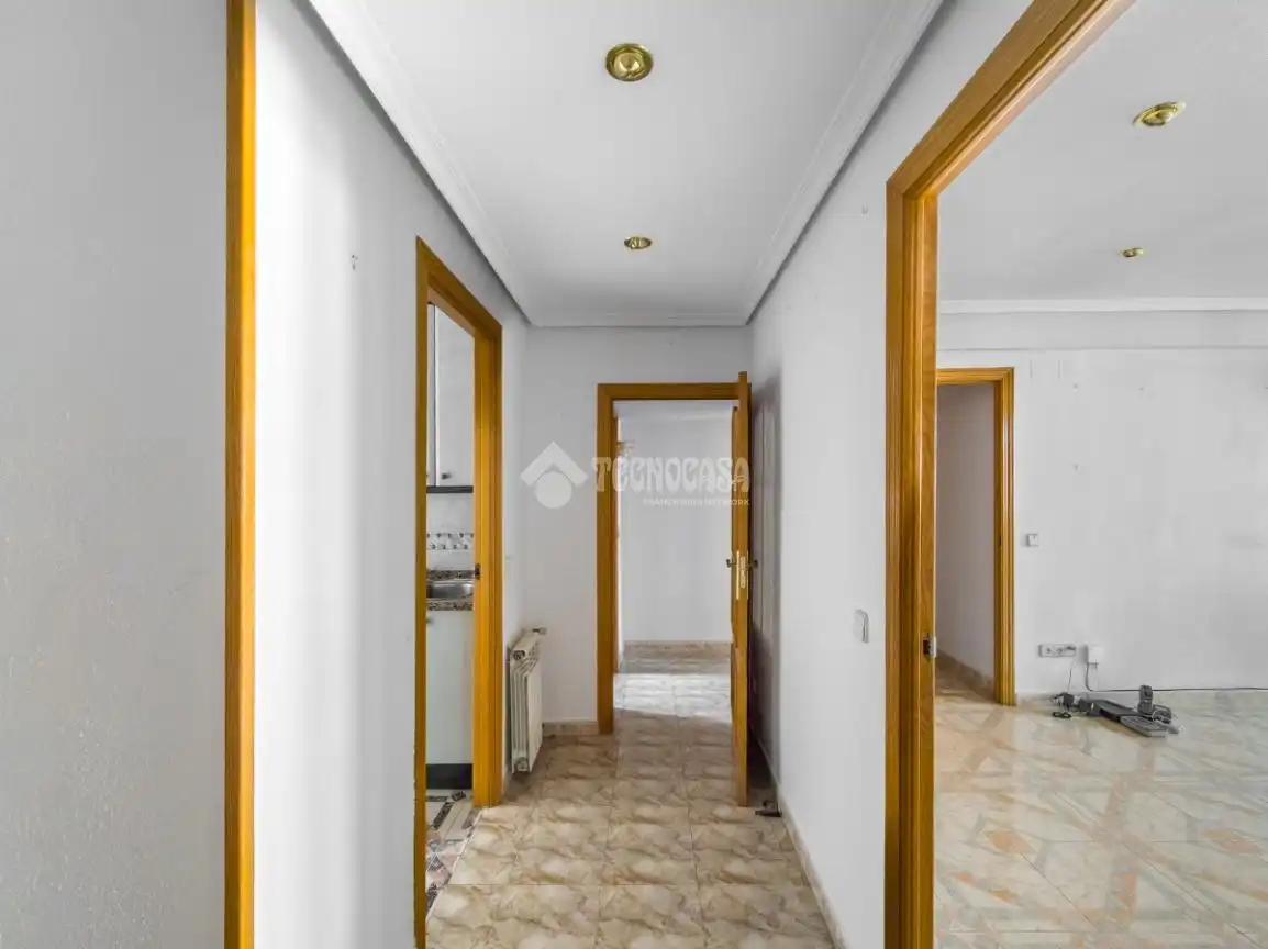 Piso en venta en Madrid con Aire acondicionado, Calefacción y Balcón