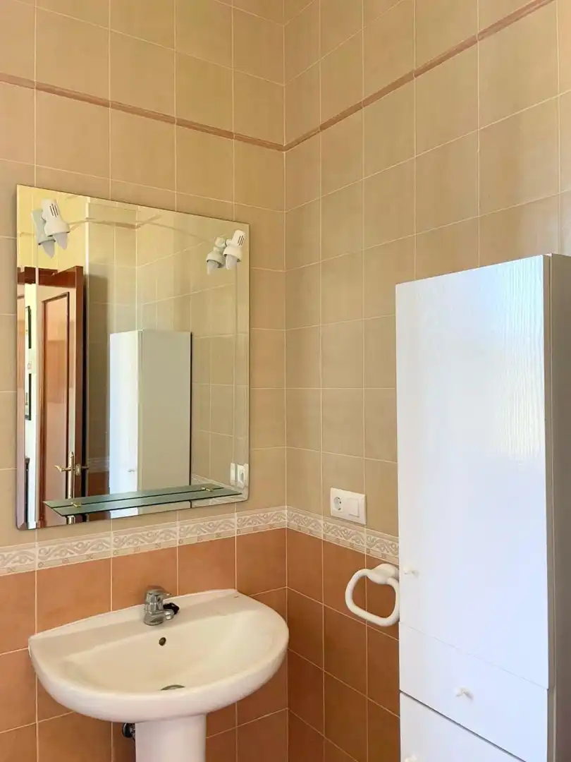 Bathroom of Houses for sale in Hinojos  with Air Conditioner, Heating and Private garden