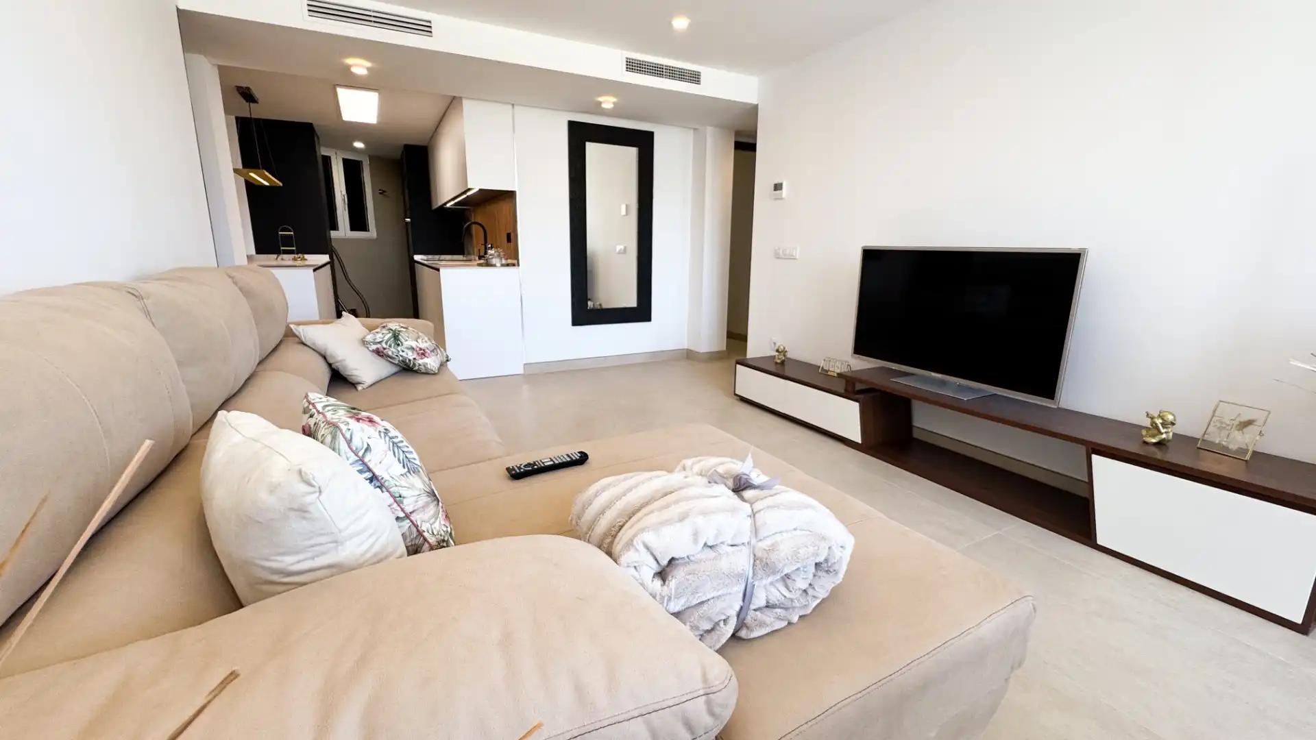 Appartement compact avec ascenseur à vendre à Avenida Juan Carlos I, imagen 2