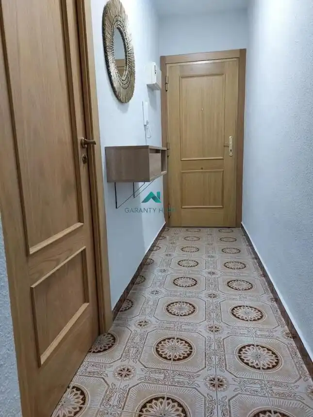 Piso de alquiler en Jaén con Amueblado y Balcón
