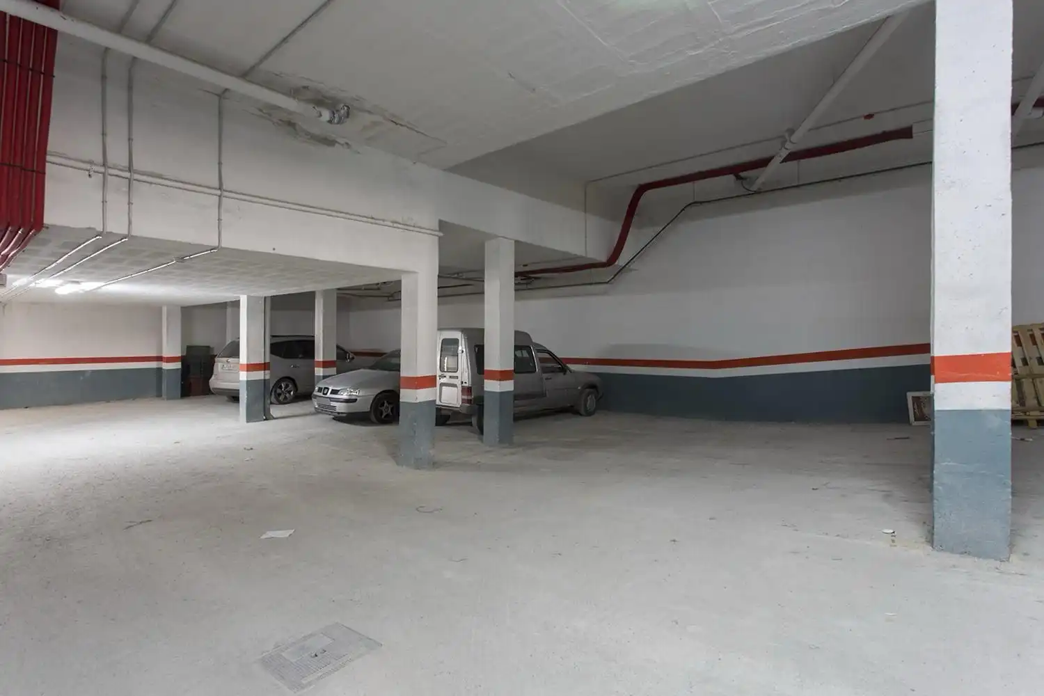 Parking de Dúplex en venta en Lentegí con Aire acondicionado, Terraza y Amueblado