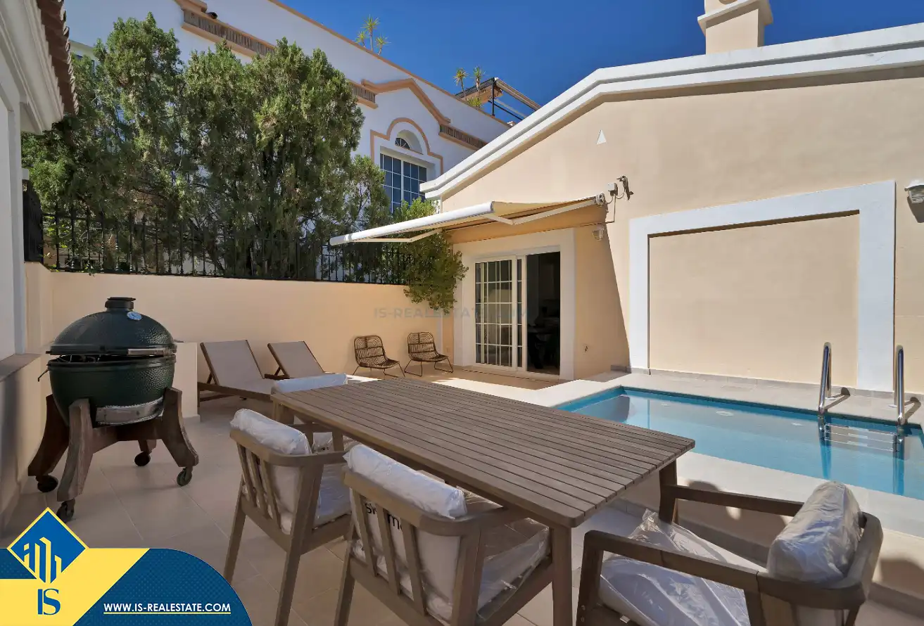 Casa a schiera con piscina in vendita a Nueva Andalucía