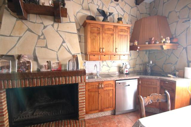 Casa-chalet en Alquiler en Guaro