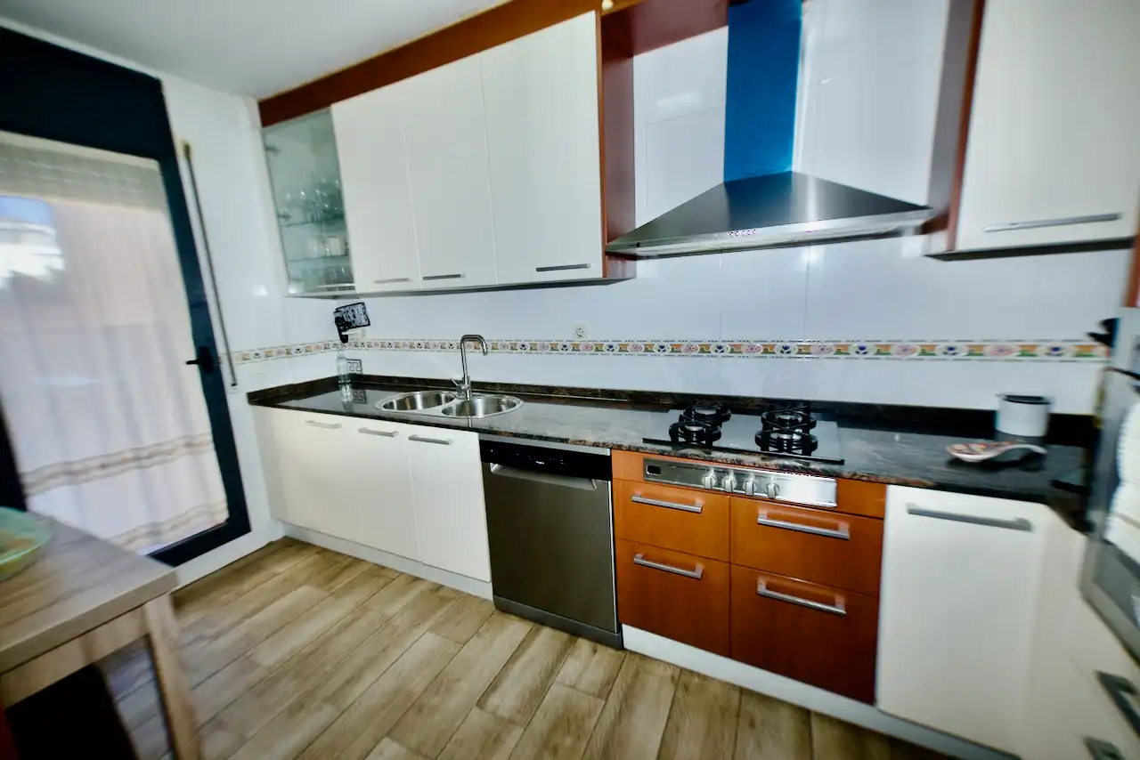 Cocina de Planta baja en venta en Terrassa con Aire acondicionado, Calefacción y Parquet