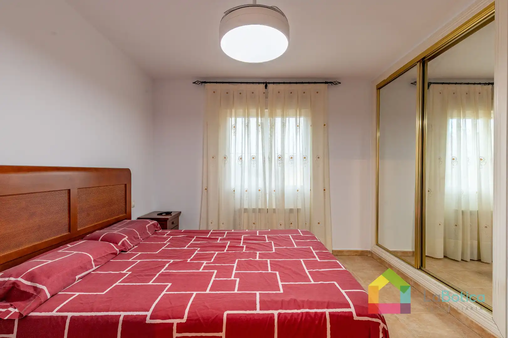 Schlafzimmer von Haus oder Chalet zum Verkauf in Burguillos de Toledo mit Klimaanlage, Heizung und Terrasse