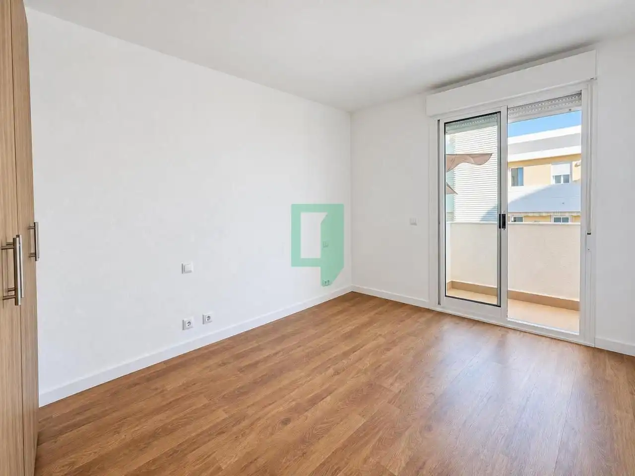 Bedroom of Flat for sale in Badalona  with Balcony
